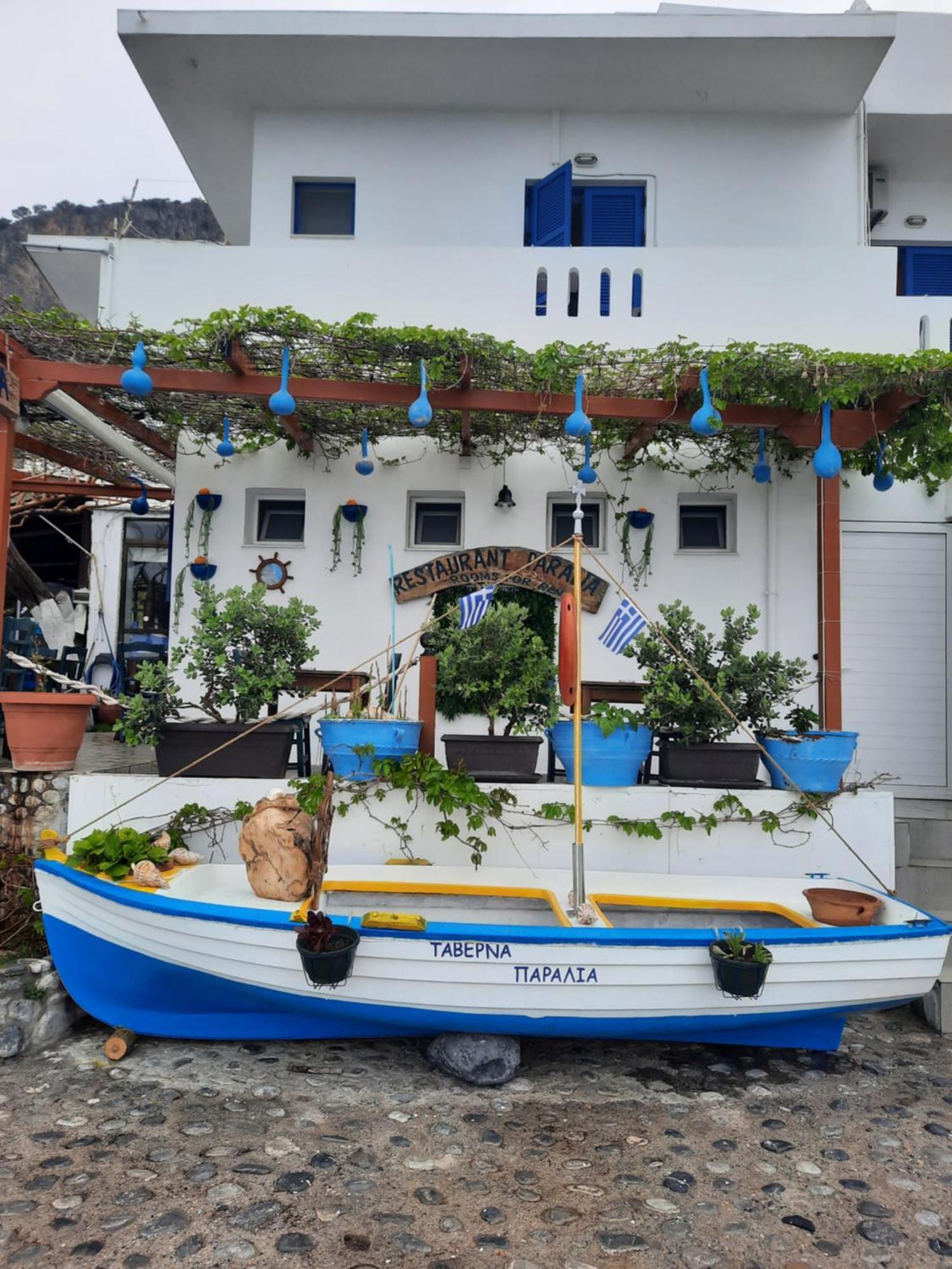 Paralia Guest House Агия Румели Екстериор снимка