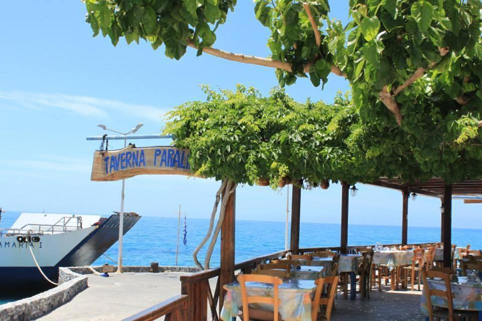Paralia Guest House Агия Румели Екстериор снимка