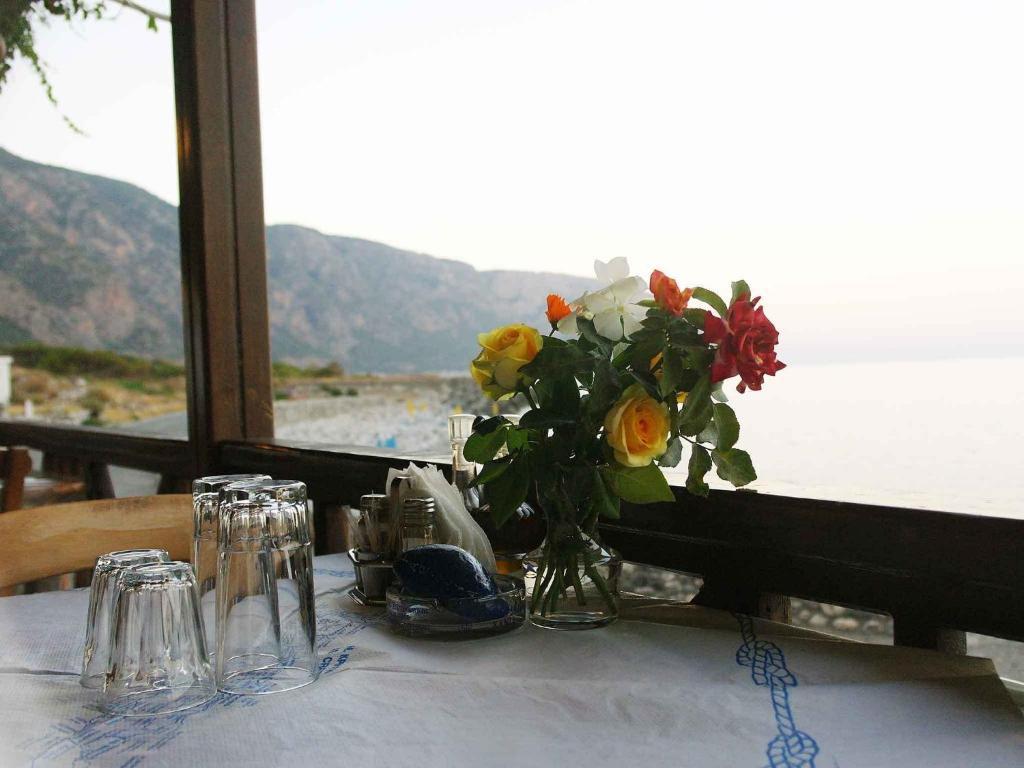Paralia Guest House Агия Румели Екстериор снимка